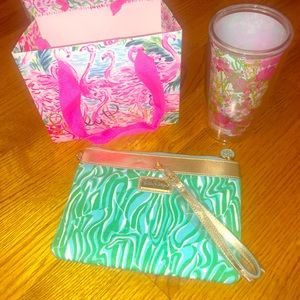 Lilly GWP wristlet wallet with free gift bag!